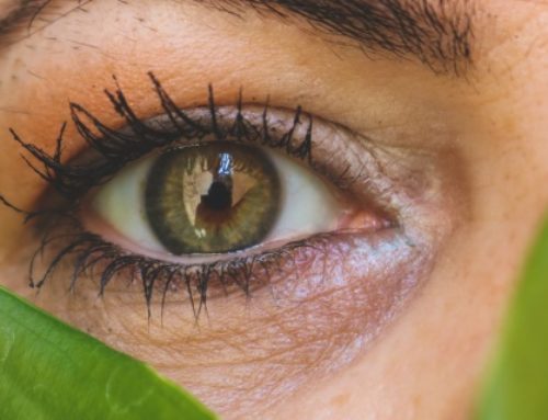 Los peligros del cambio de color de ojos con la queratopigmentación